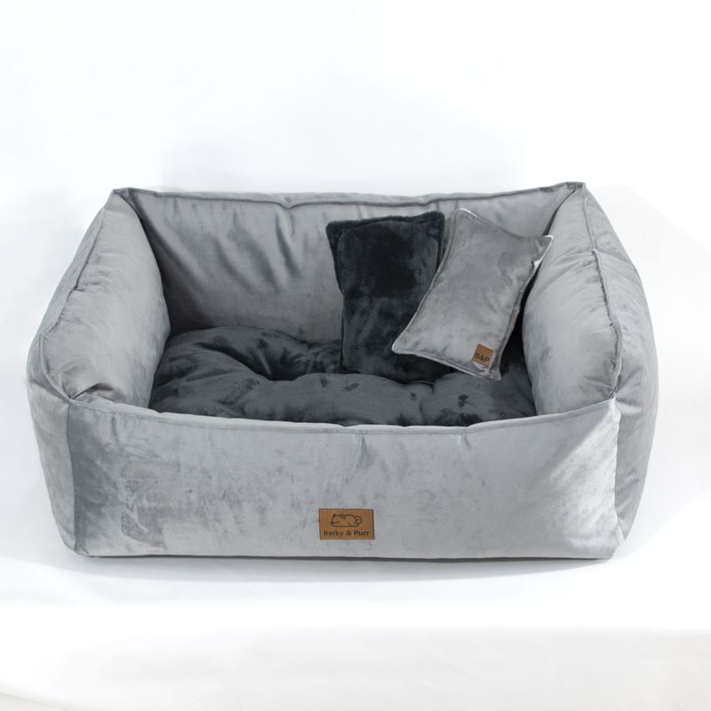 GENERICO - Cama Perro Barky Gris Negro M