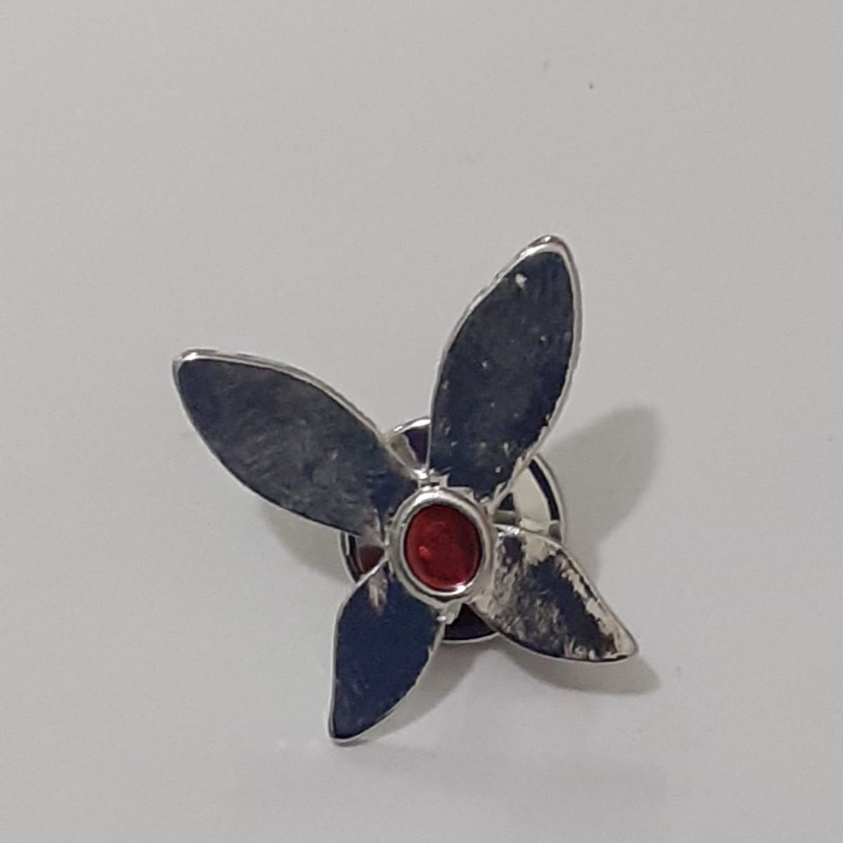 GENERICO - PENDIENTE MARIPOSA CON CAJA INDIVIDUAL MIRACULUS LADYBUG