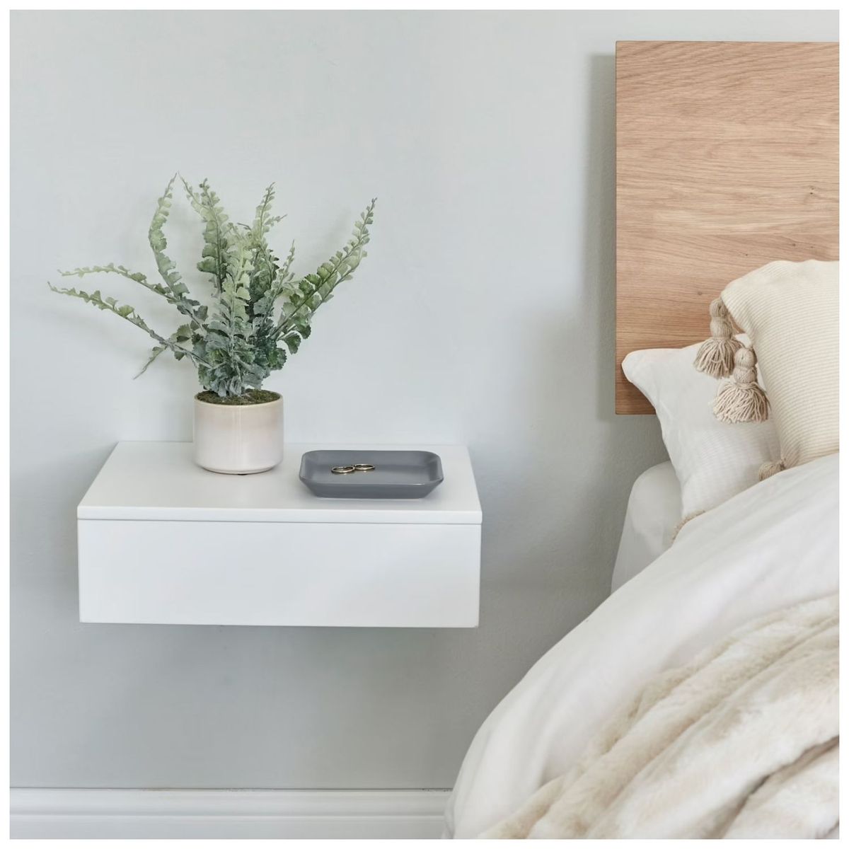 VENTITAS HOME - Velador Flotante Yong Ventitas Home Blanco