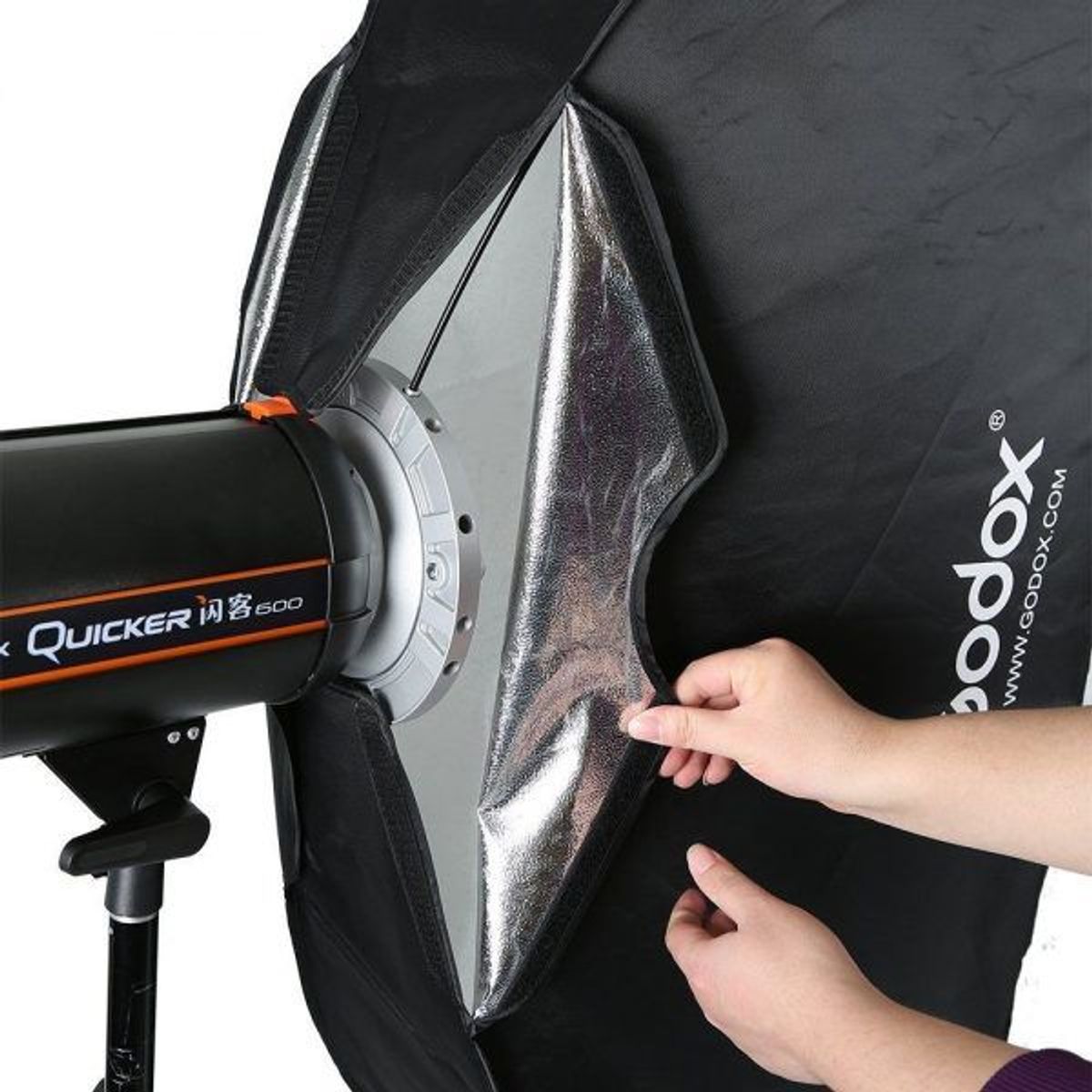 GODOX - Softbox Strip Godox 30x120cm Montura Bowens con Grilla