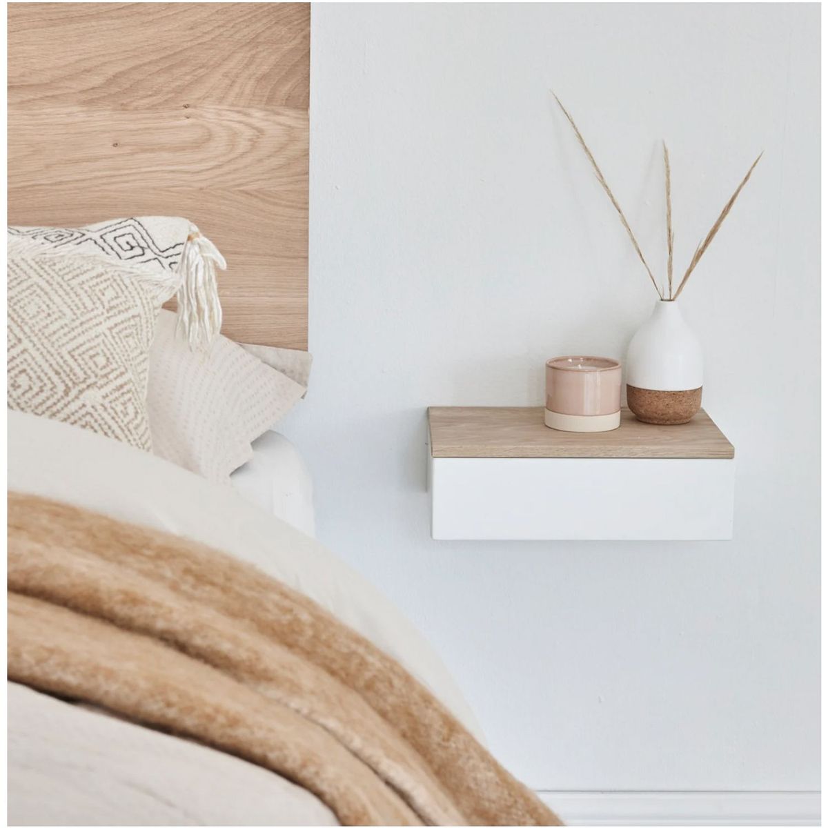 VENTITAS HOME - Velador Flotante Yong Ventitas Home Duna y Blanco