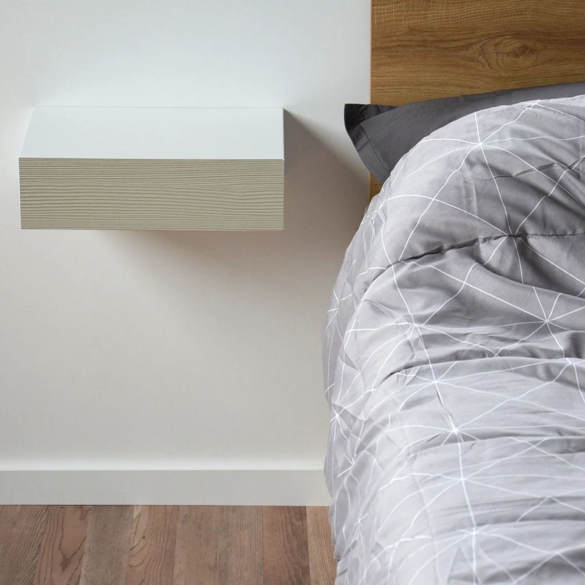 TU MESITA - Velador Flotante Contemporáneo Danés Blanco 48cm TU MESITA