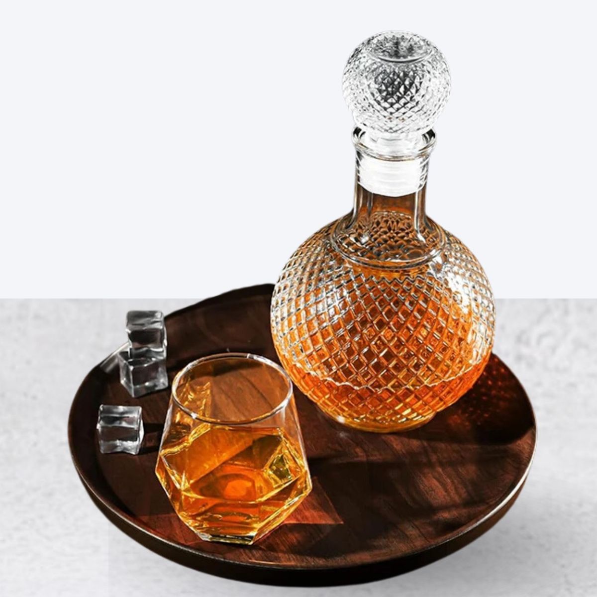 ICHIMATSU - Decantador de Whisky con Tapa de Vidrio de 250 ml