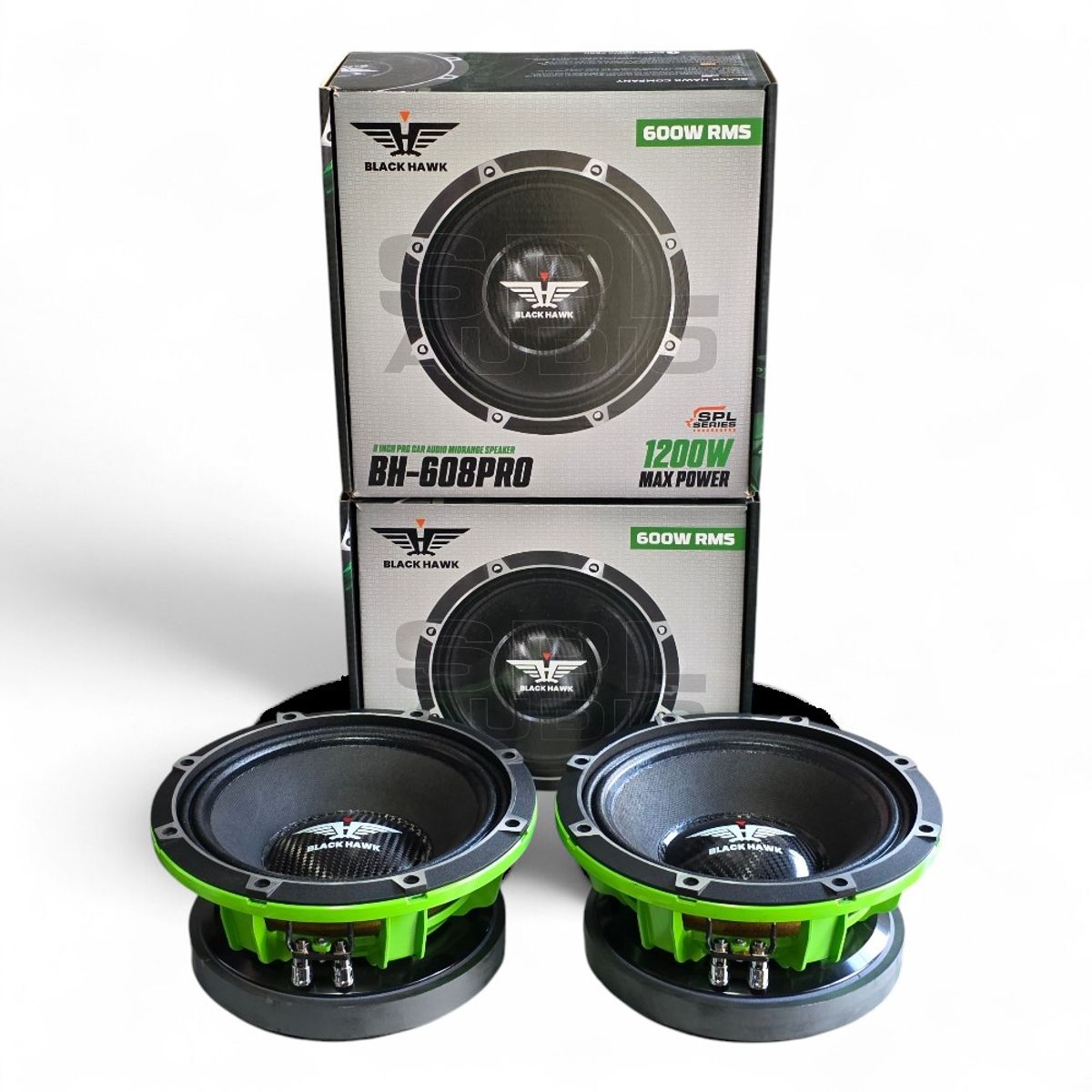 BLACK HAWK - Parlantes Medios Rango Tope Linea 8 Pulgadas Black Hawk Serie Pro 1200W