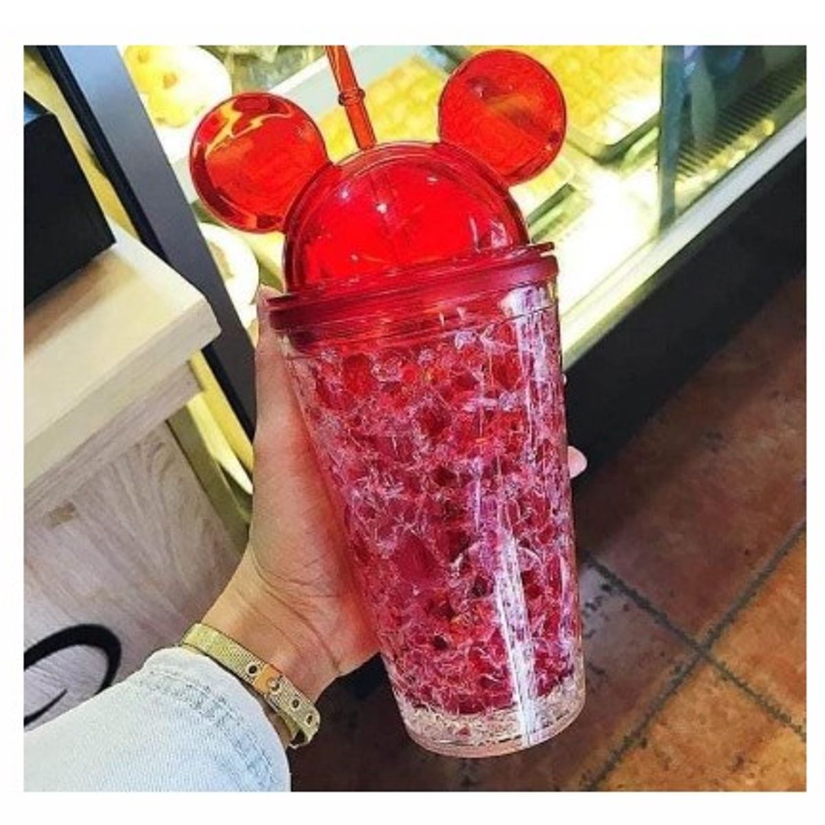 GENERICO - Tomatodo  en ACRILICO CON SORBETE A1