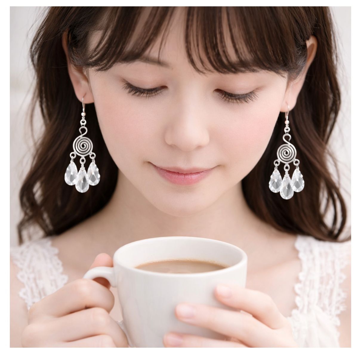 FERNANDA ROMERO JOYAS Y ACCESORIOS - Aretes Colgantes Gotas Cristalinas Transparentes - elaboradas en Plata Nacional