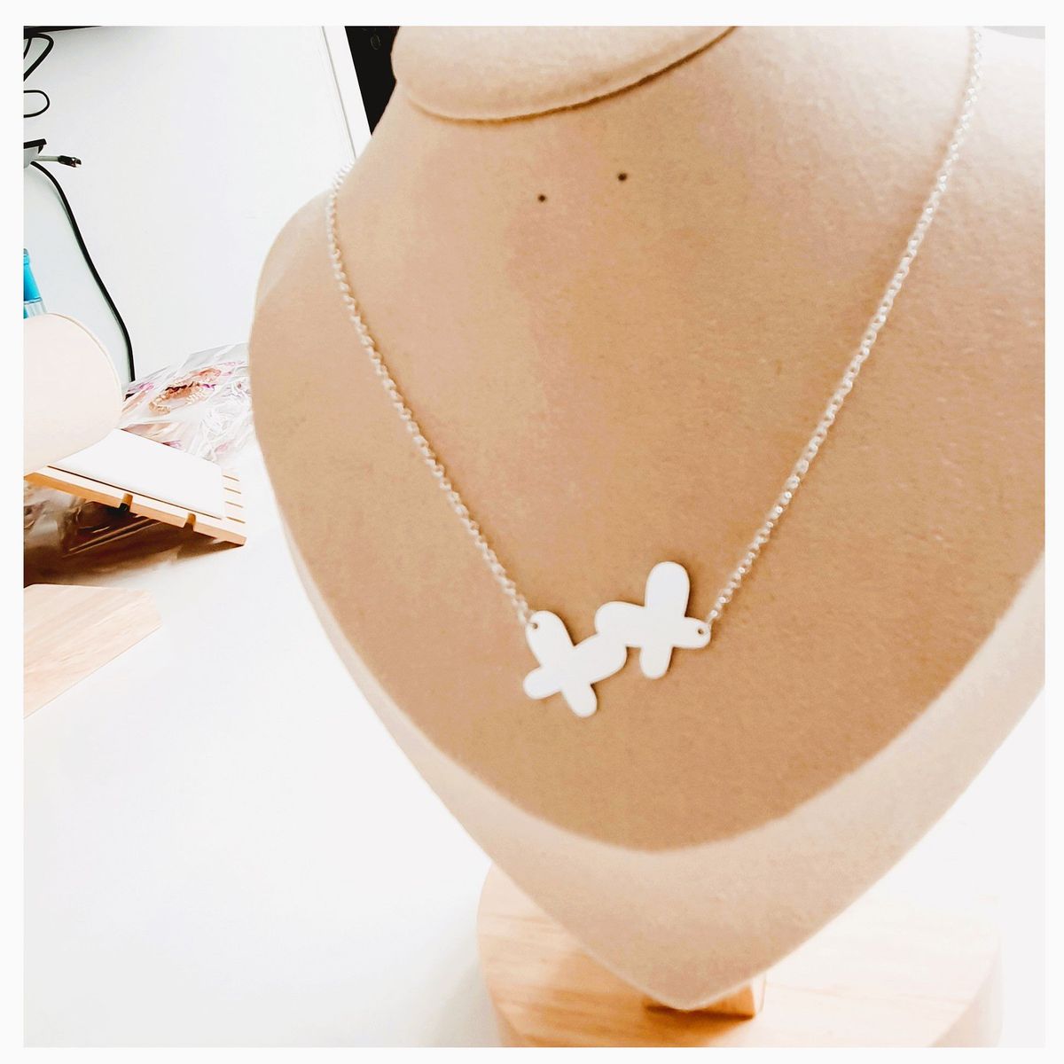 FERNANDA ROMERO JOYAS Y ACCESORIOS - Collar MARIPOSAS - RESILIENCIA Y LIBERTAD elaborado en Plata nacional