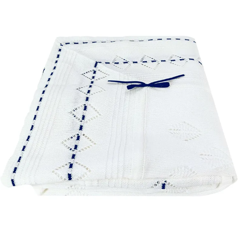 GENERICO - Colcha bebé Hilo Tacto con algodon - Blanco Azul noche