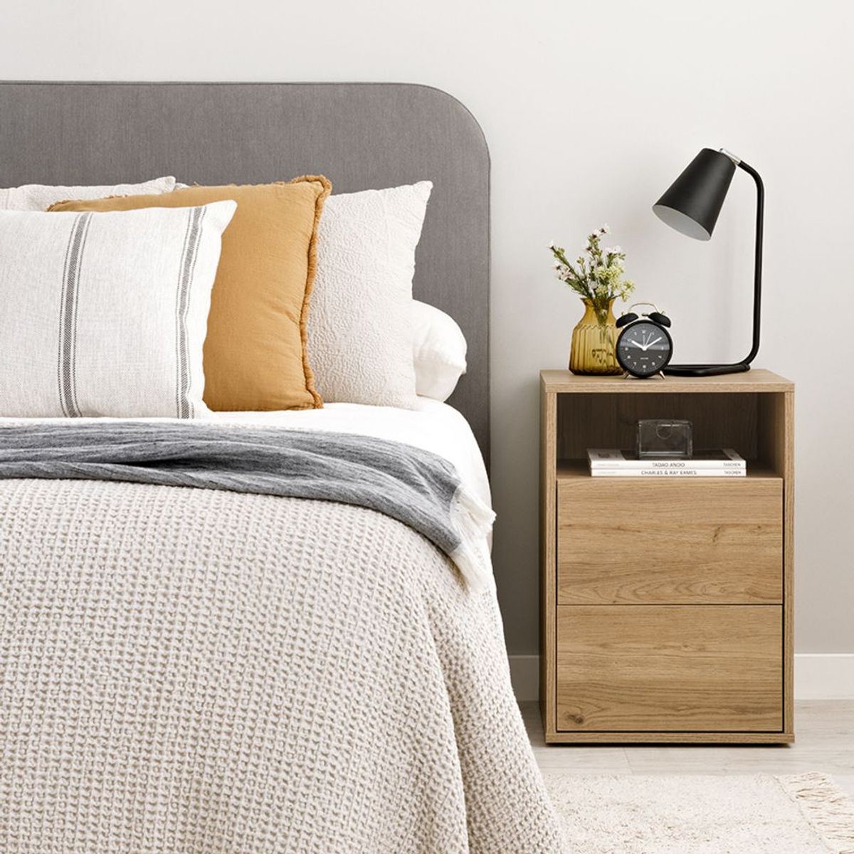 TU MESITA - Veladores Rústicos 2 cajones Joyce color Macadamia TU MESITA