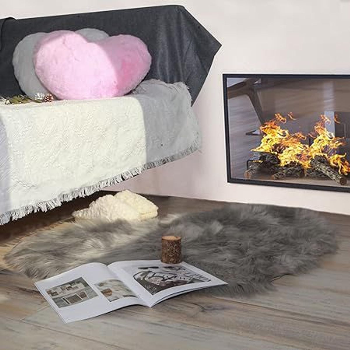 GENERICO - BAJADA DE CAMA CORAZON 100X100CM PLOMO