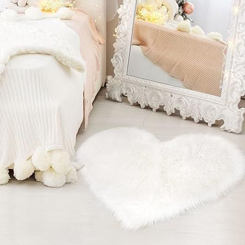 GENERICO - BAJADA DE CAMA CORAZON 100X100CM BLANCO