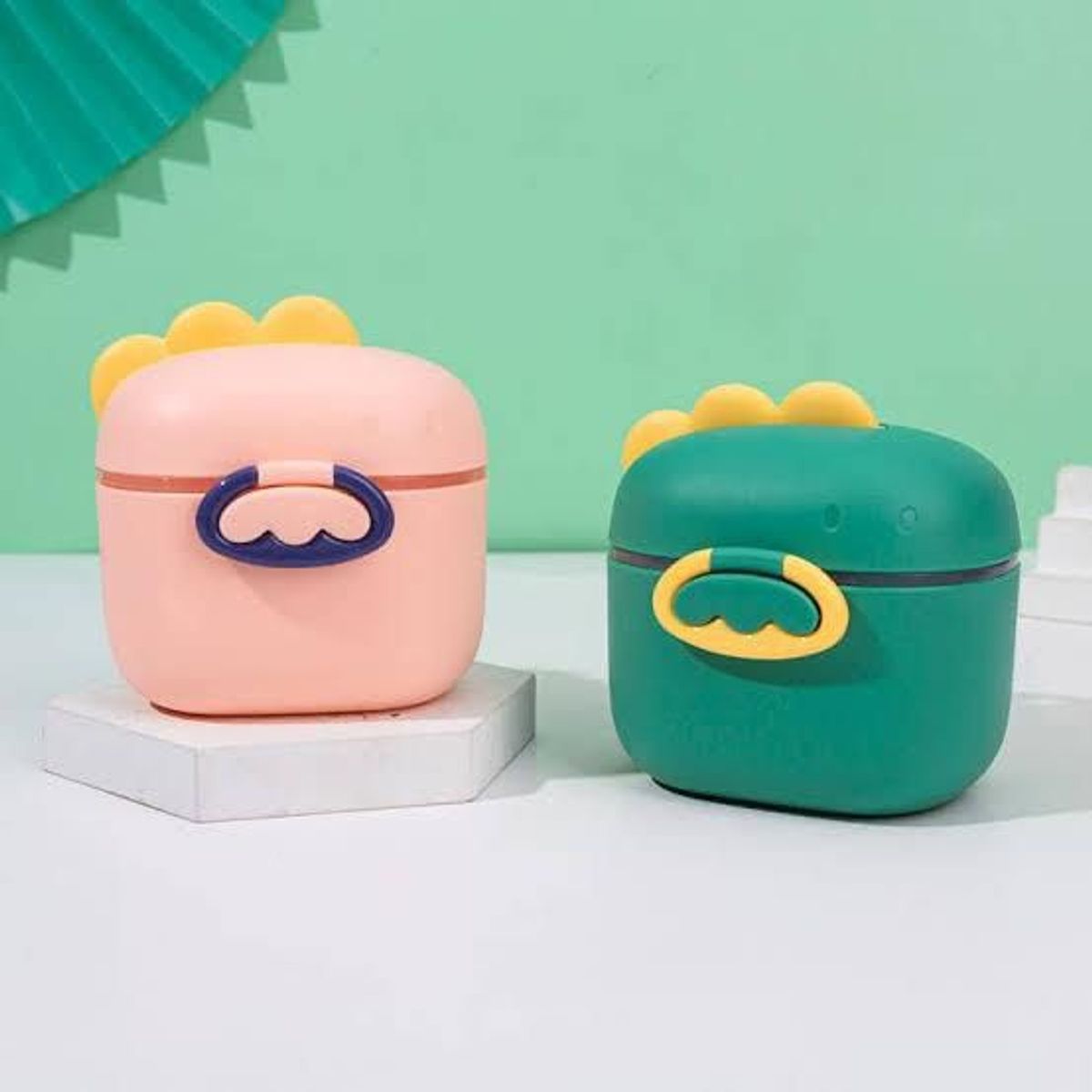 GENERICO - PORTA FORMULA O SNACK PARA BEBES DINO