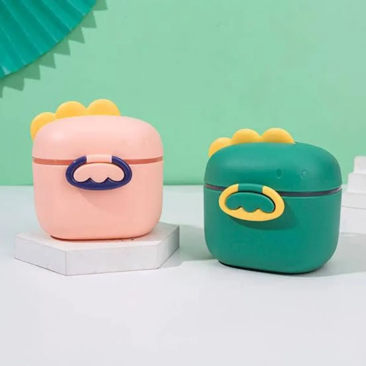 GENERICO - PORTA FORMULA O SNACK PARA BEBES DINO