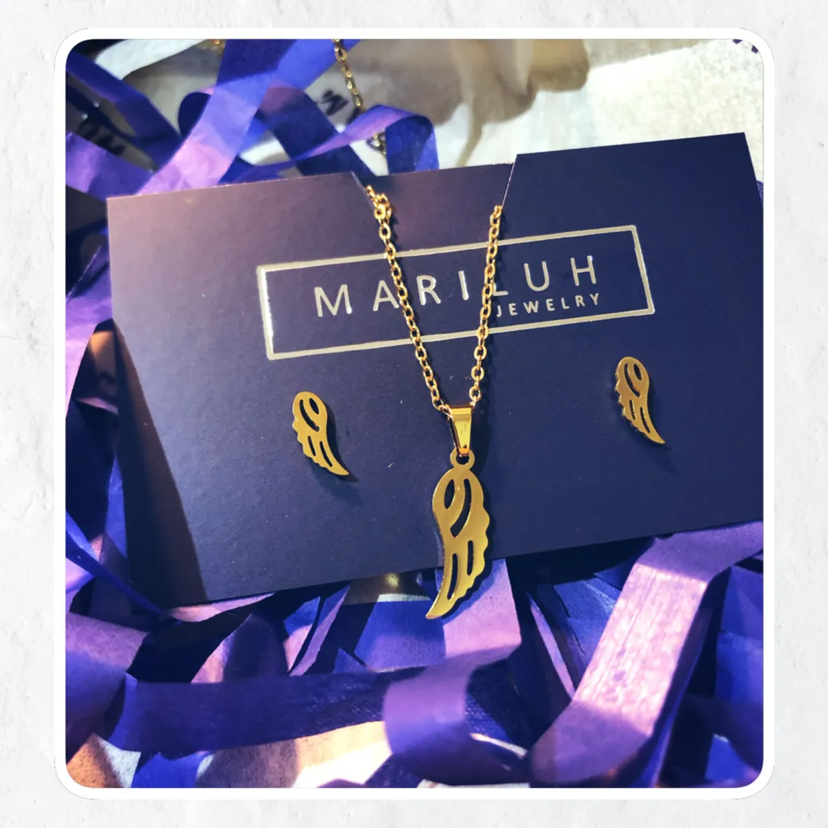 GENERICO - Pack Acero Collar con dije y Aretes - Alitas Dorado