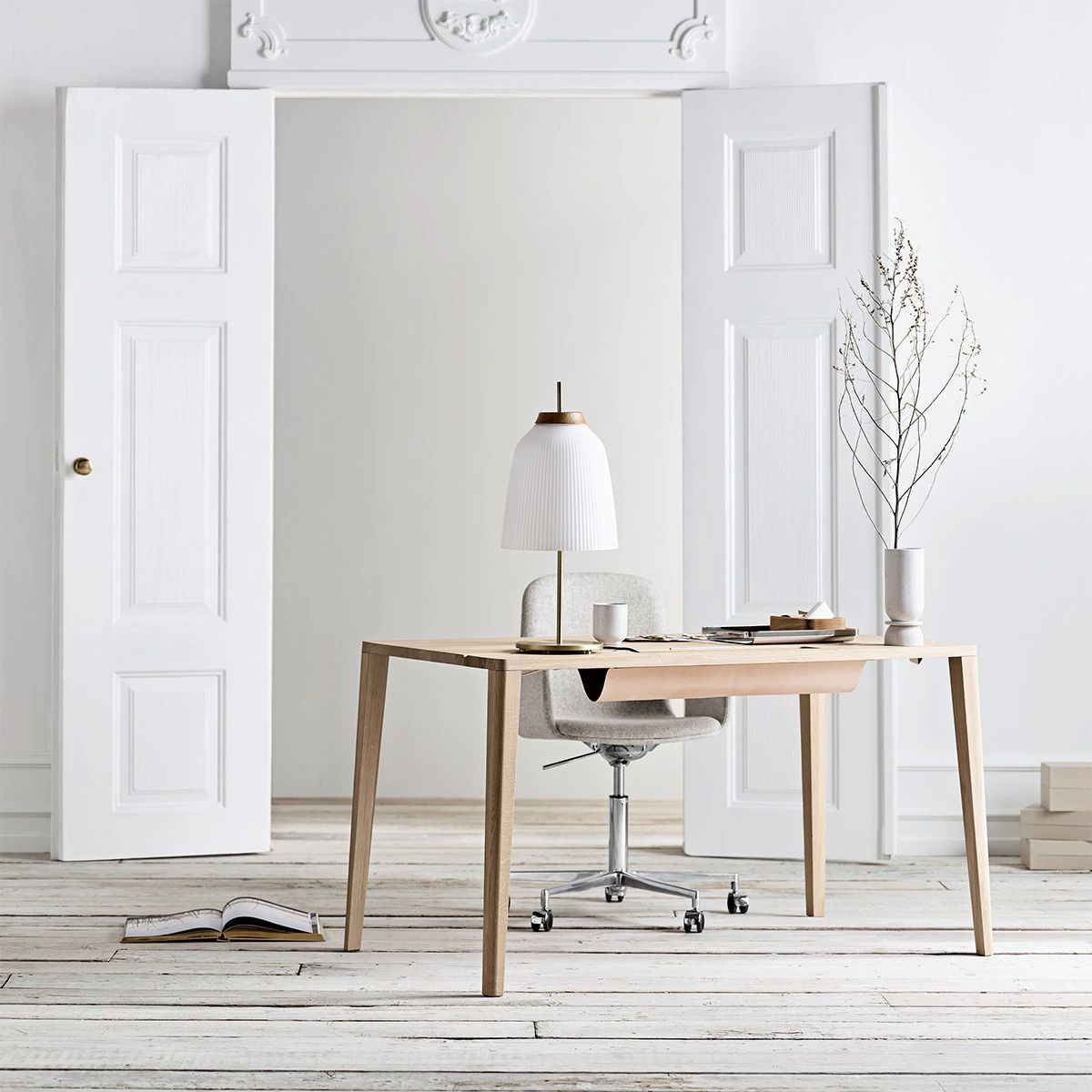 TU MESITA - Escritorio Contemporáneo Marrón Titlan 130cm TU MESITA