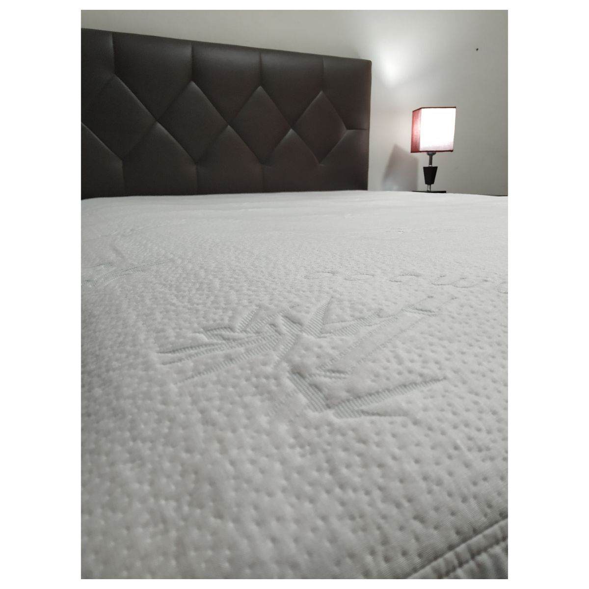 AMADEUS HOME - Protector de colchón 2 Plazas ¡Alta duración Premium!