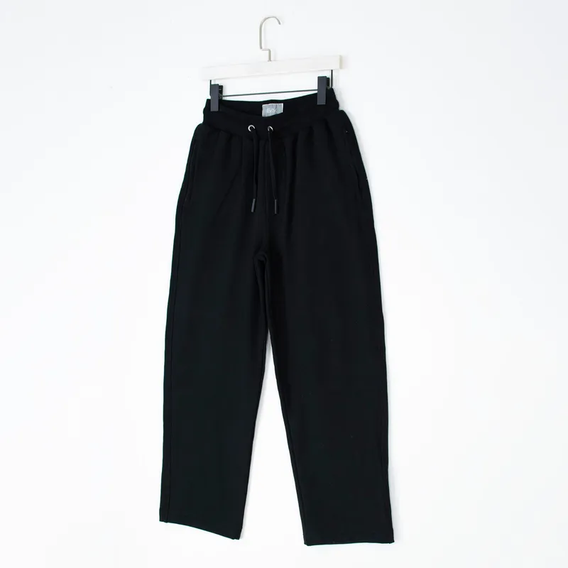 BHEVSK - Jogger Basic Oversize Negro