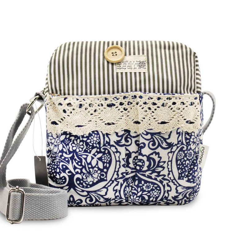 MUNAIQUI - Morral para dama modelo Floral azul con blonda de lona algodonada