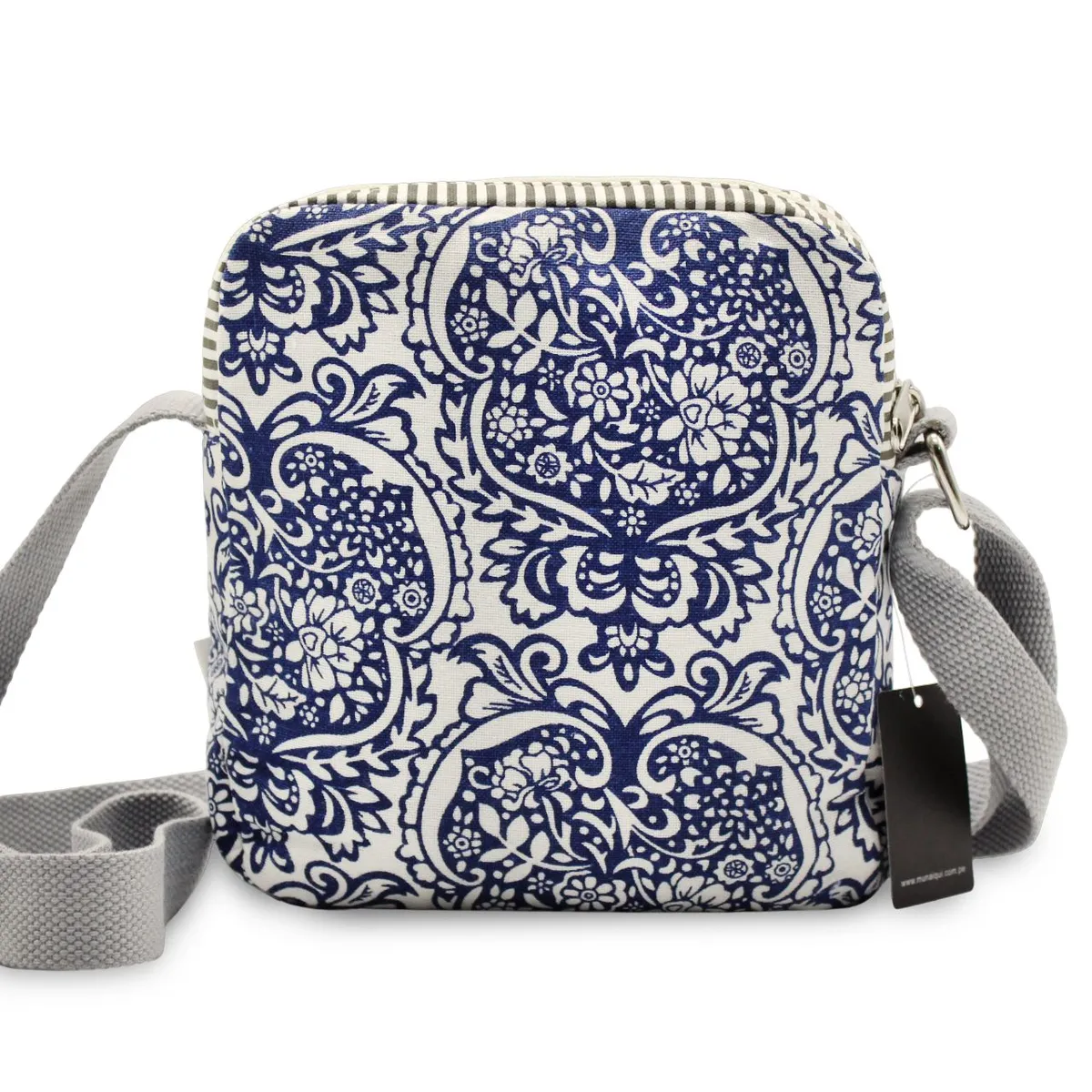 MUNAIQUI - Morral para dama modelo Floral azul con blonda de lona algodonada