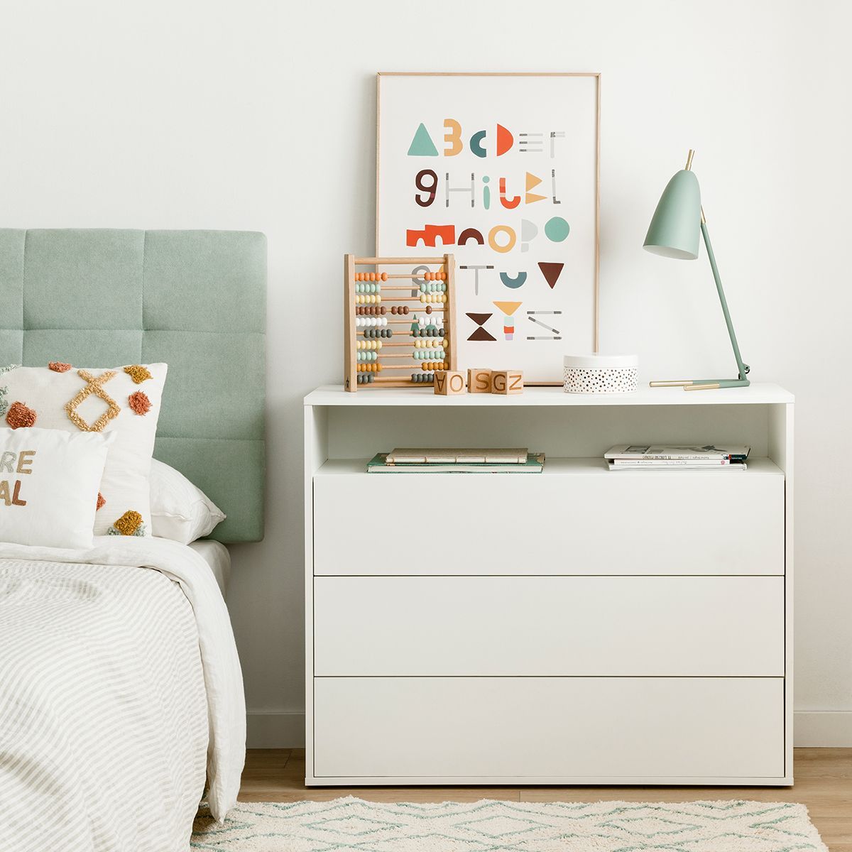 TU MESITA - Cómoda Juvenil 3 cajones Budapest color Blanco TU MESITA