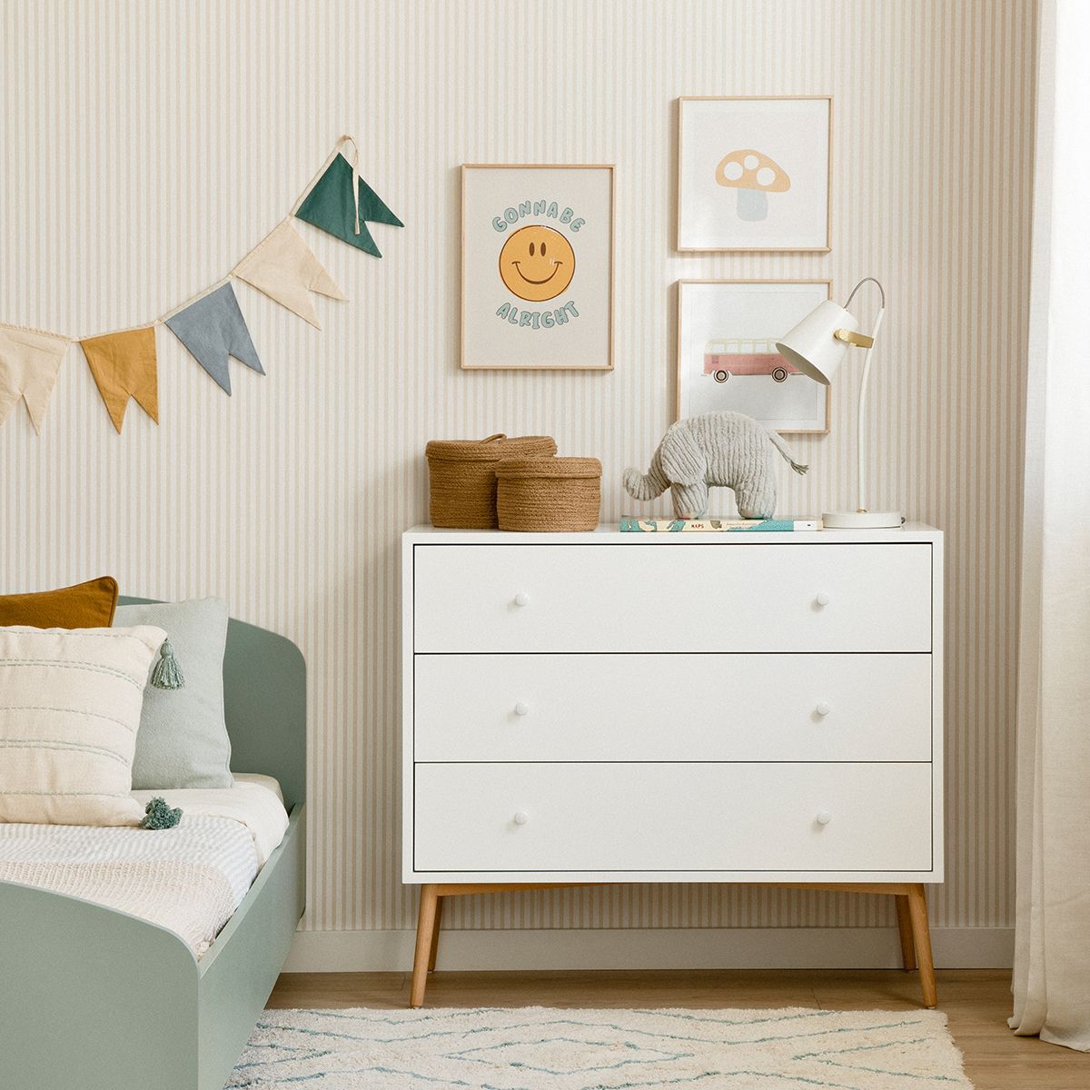 TU MESITA - Cómoda clásica 3 cajones Yakarta color Blanco TU MESITA