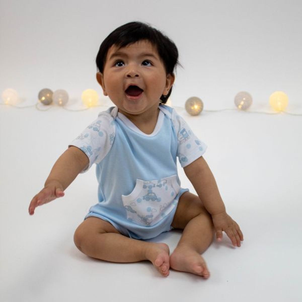 WAWA PIMA - ENTERIZO SHORT CARS PARA BEBÉ 100%  ALGODÓN PIMA