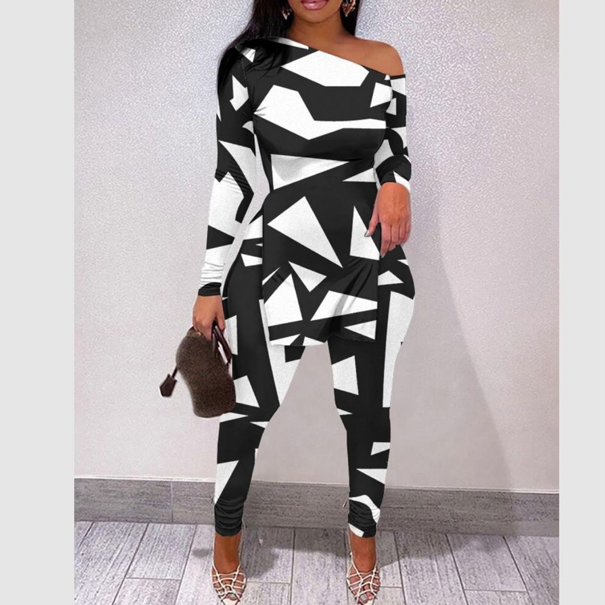 GENERICO - EXCLUSIVO Conjunto de Pantalón y Top de Manga Larga