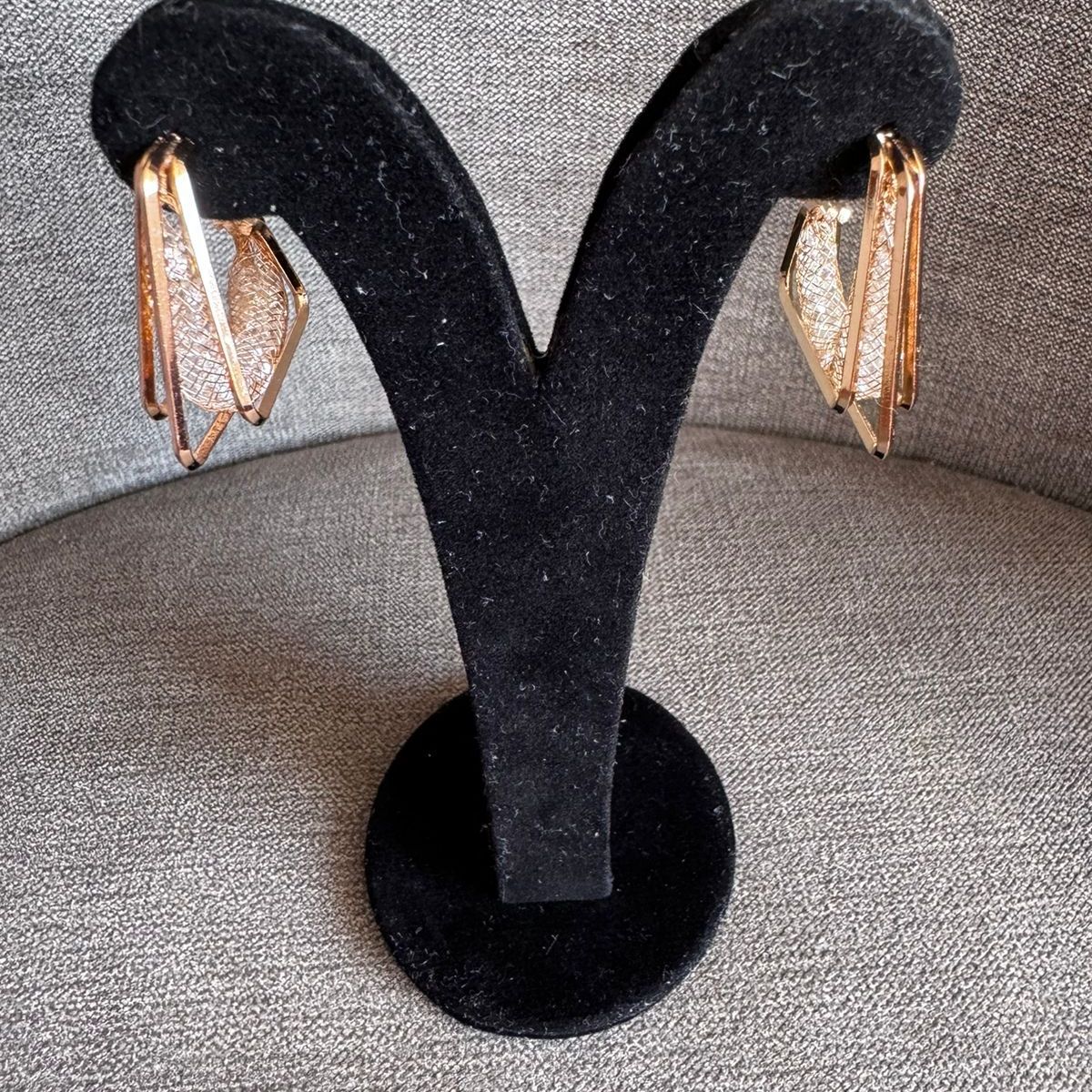 GENERICO - Aretes pendientes en forma de L con piedritas