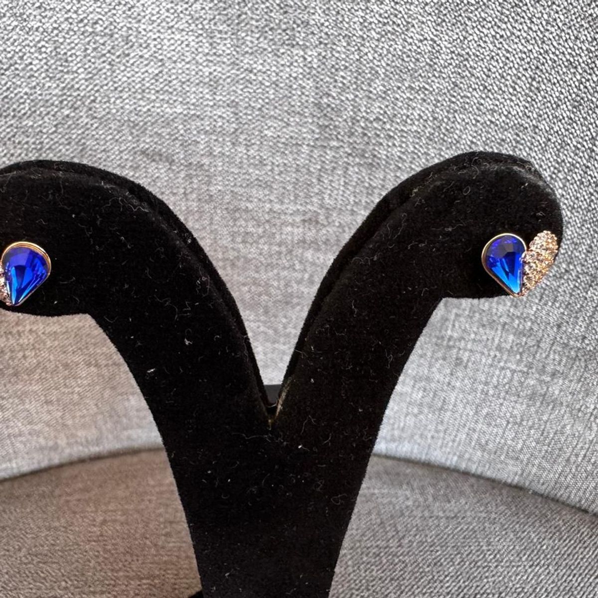 GENERICO - Aretes pendientes corazon con piedra swarovski