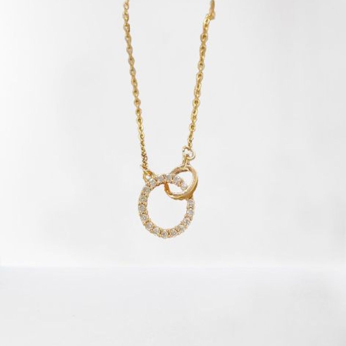 GENERICO - COLLAR CIRCULO DIAMANTE