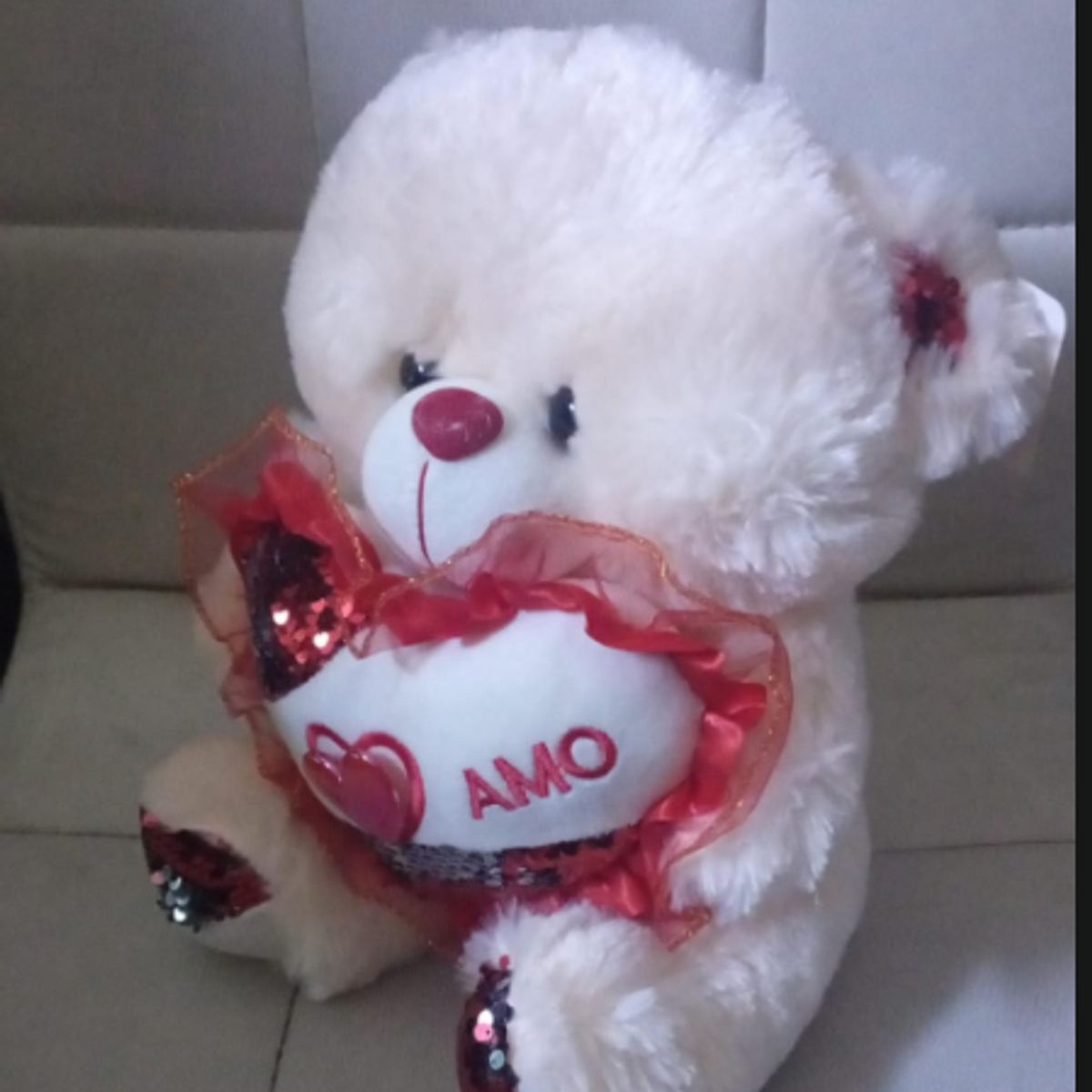 GENERICO - PELUCHES CON CORAZON CON LENTEJUELAS EN LA PATAS  45CM