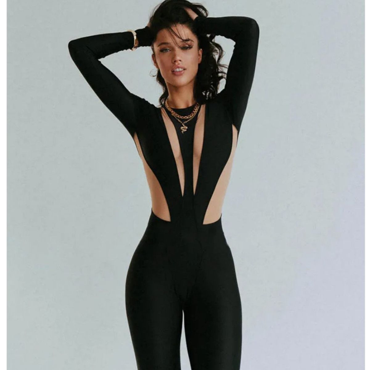 GENERICO - Enterizo negro con transparencias  Talla M