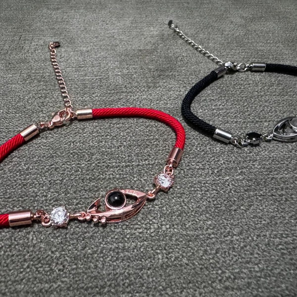 GENERICO - Pulsera brazalete ojo del futuro 100 formas de decir "Te amo"