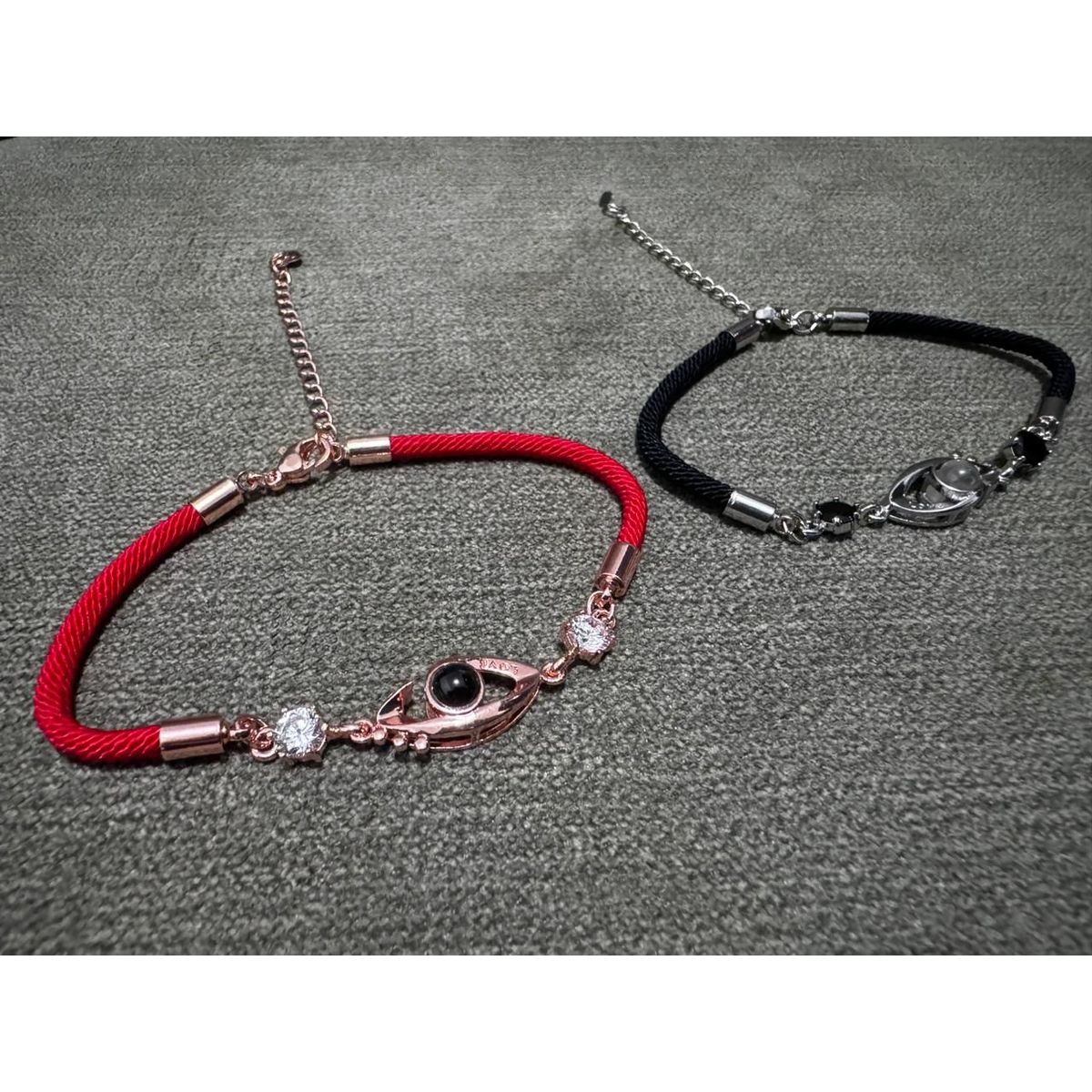 GENERICO - Pulsera brazalete ojo del futuro 100 formas de decir "Te amo"