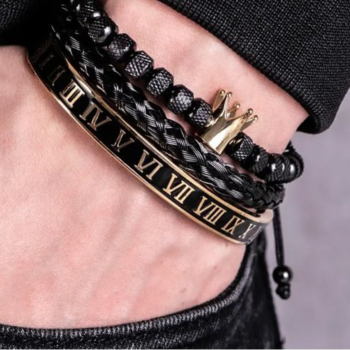 GENERICO - Pulsera Brazalete Triple Corona Numeros Romanos  Acero Inoxidable Lujo