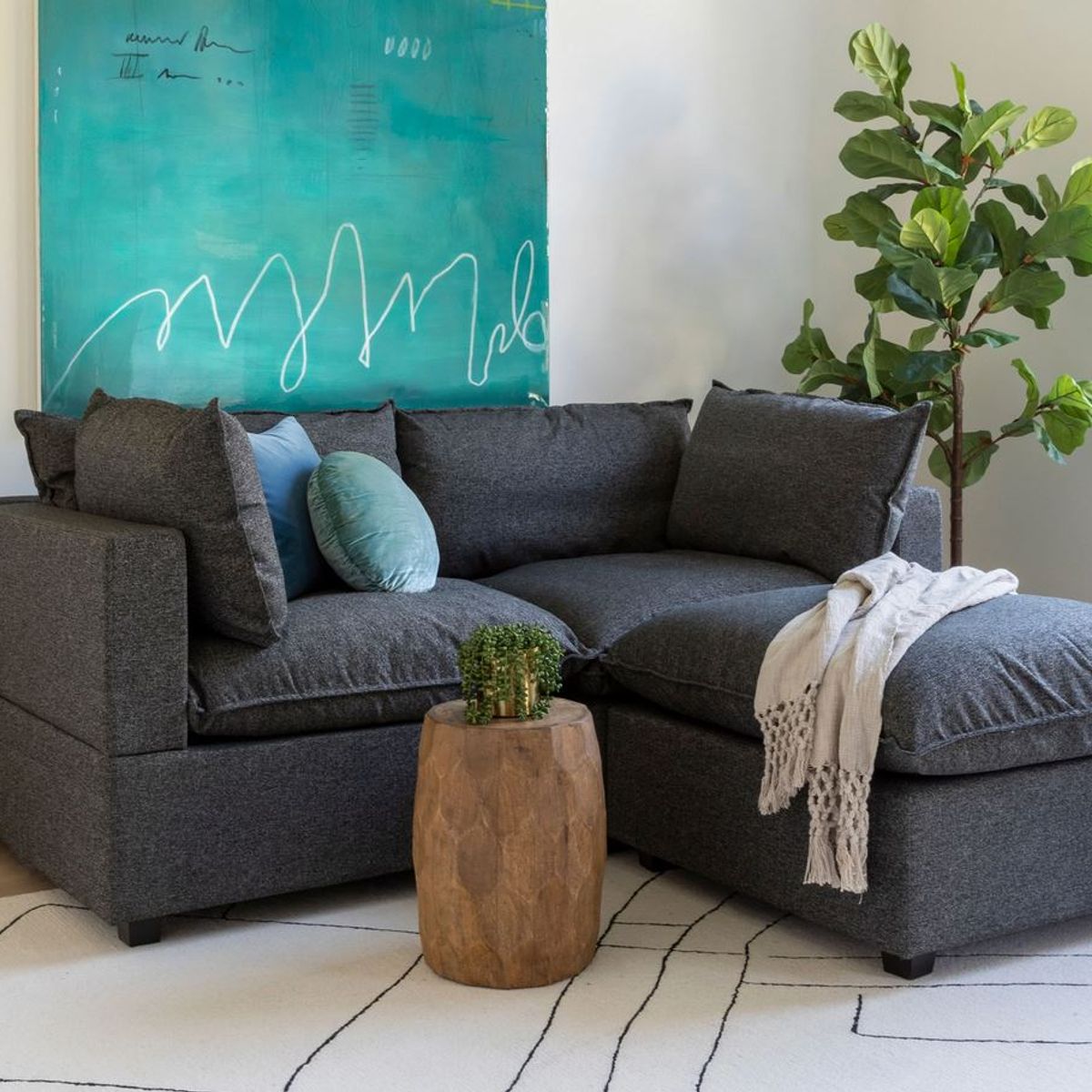 GENERICO - Sofá 2 Cuerpos Rennes + Banqueta de Regalo