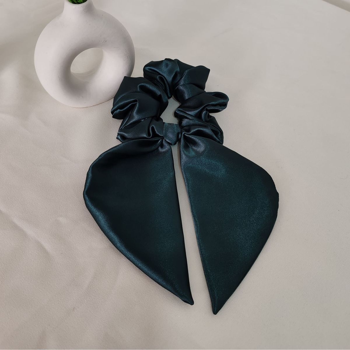 GENERICO - Scrunchie lazo de Satín - No daña el cabello - Verde Botella