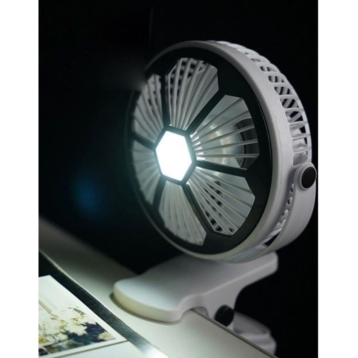 GENERICO - Ventilador Pelota Con Luz De Escritorio Ventilador Usb Plegable