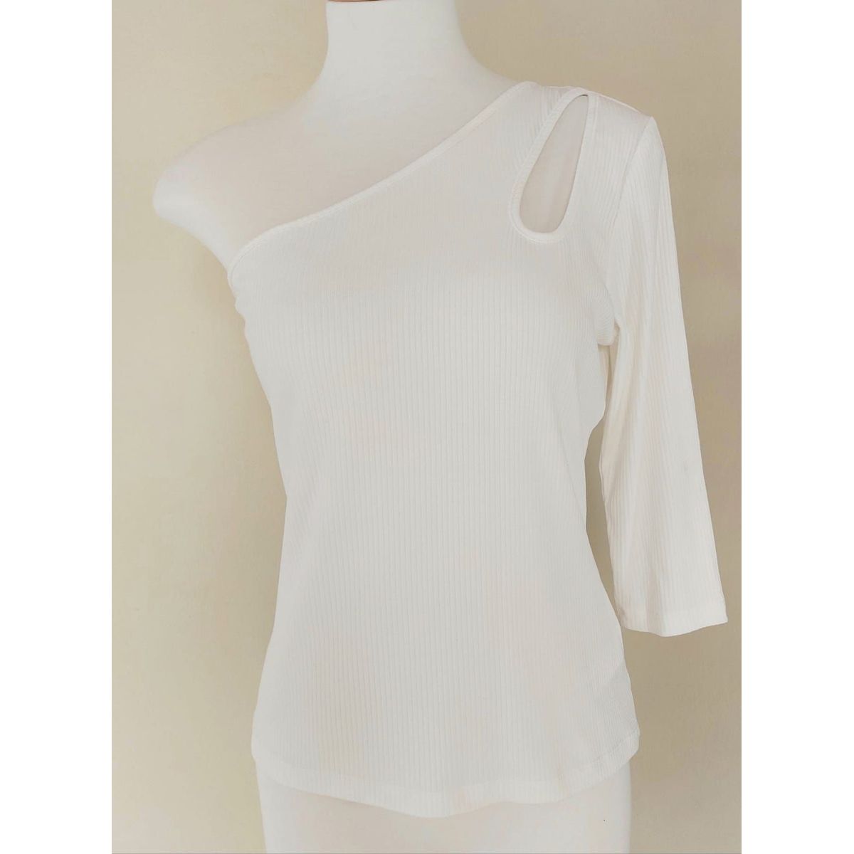 MARWAL - TOP ASIMÉTRICO MELANY - MANGA 3/4 -  MARWAL - varios colores