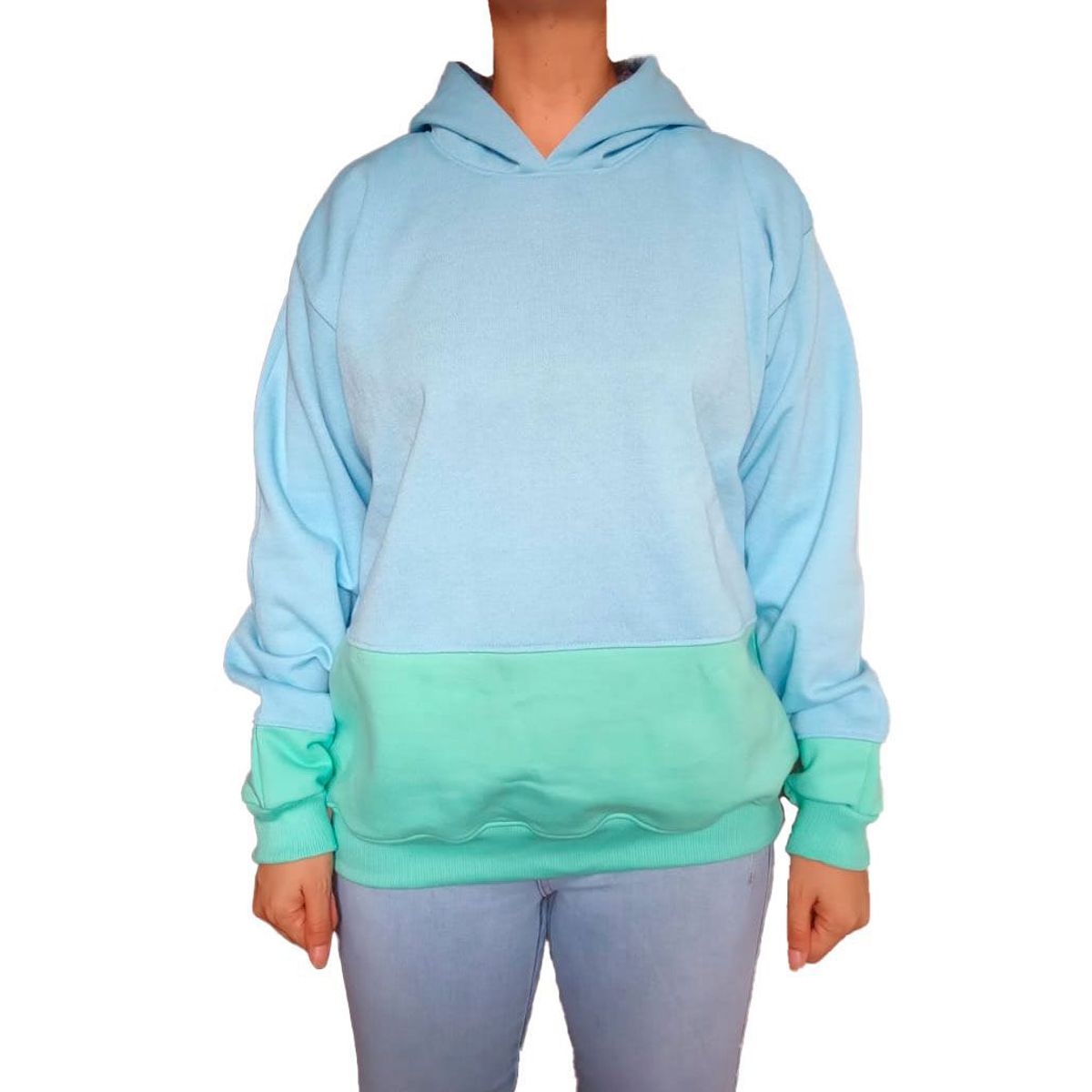 GENERICO - Polera Mujer Diseño colores con Capucha - Nathalie Love It - Celeste