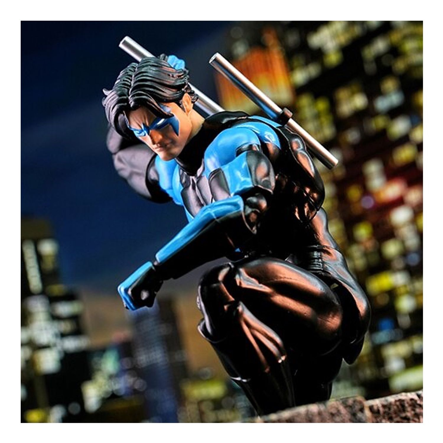 Batman Hush MAFEX 175 Nightwing DC COMICS | Falabella Perú