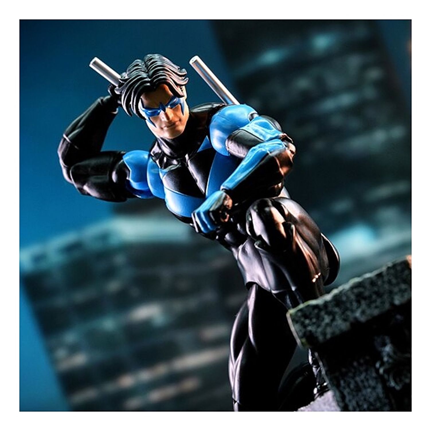 Batman Hush MAFEX 175 Nightwing DC COMICS | Falabella Perú