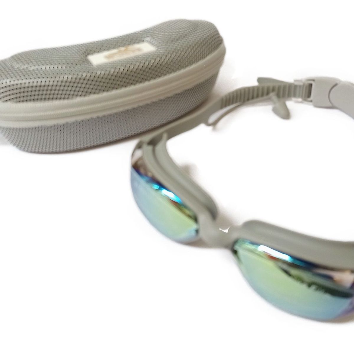 GENERICO - Lentes de Natación + Tapones de Oído Incorporado + Estuche