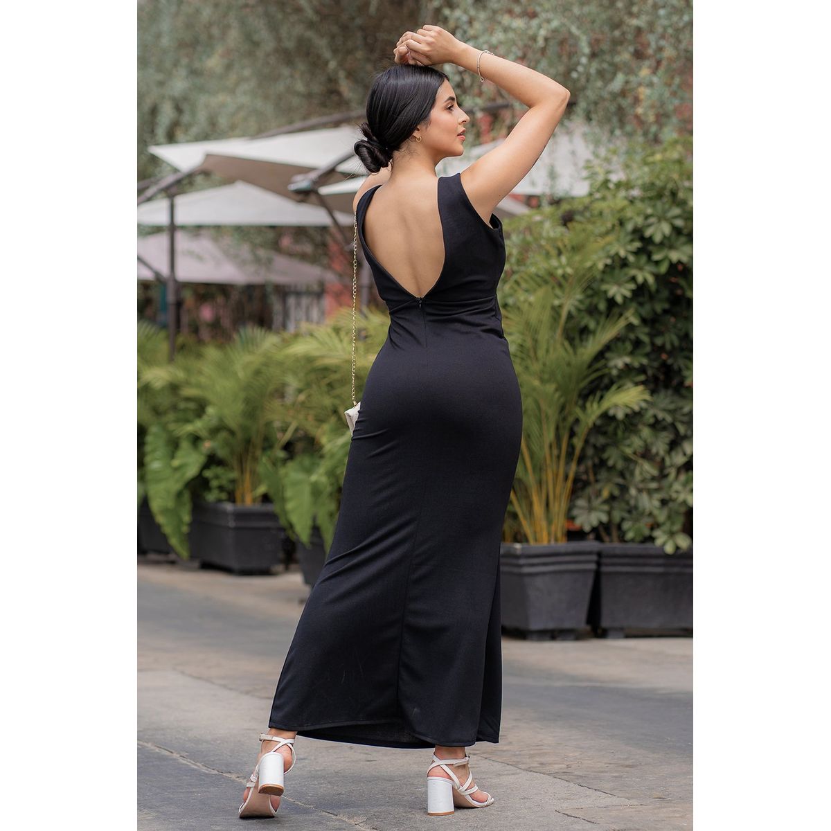 GENERICO - Vestido aurora color negro Estacion 108