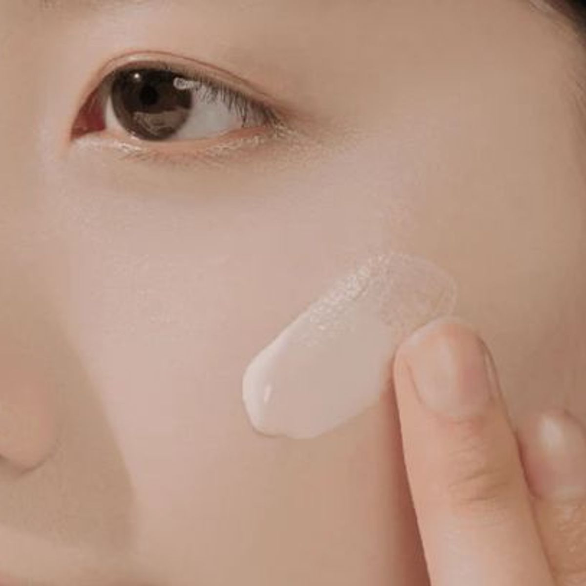 SKIN1004 - Skin1004 Brightning Tone Up Sun Screen