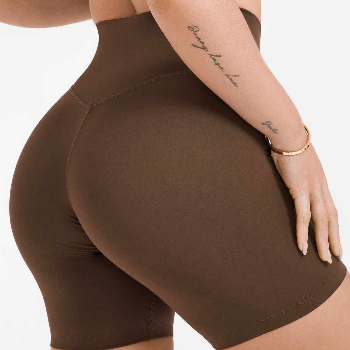 GENERICO - Short Deportivo Marron corte en V - Short Push-Up de Lycra