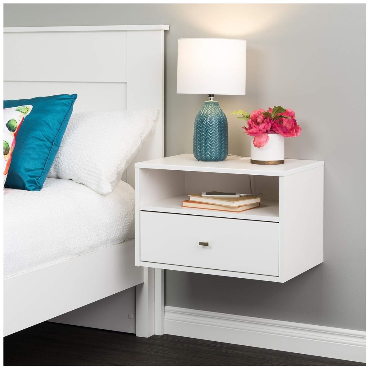 VENTITAS HOME - Velador Flotante Milanna Ventitas Home Blanco