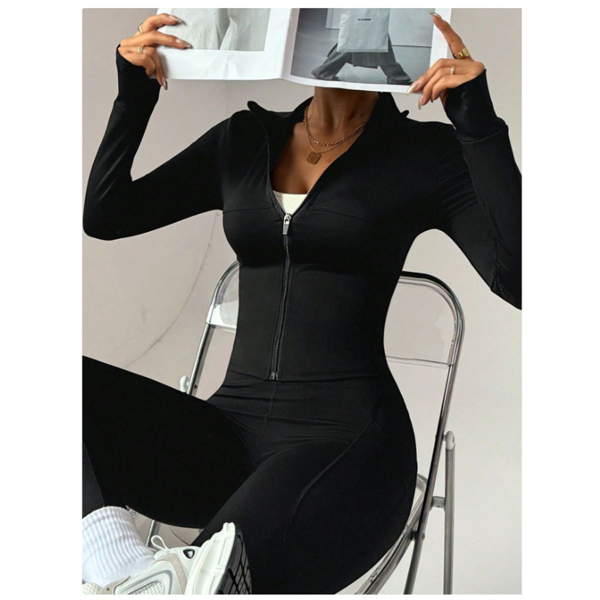 GENERICO - CASACA DEPORTIVA CON CIERRE