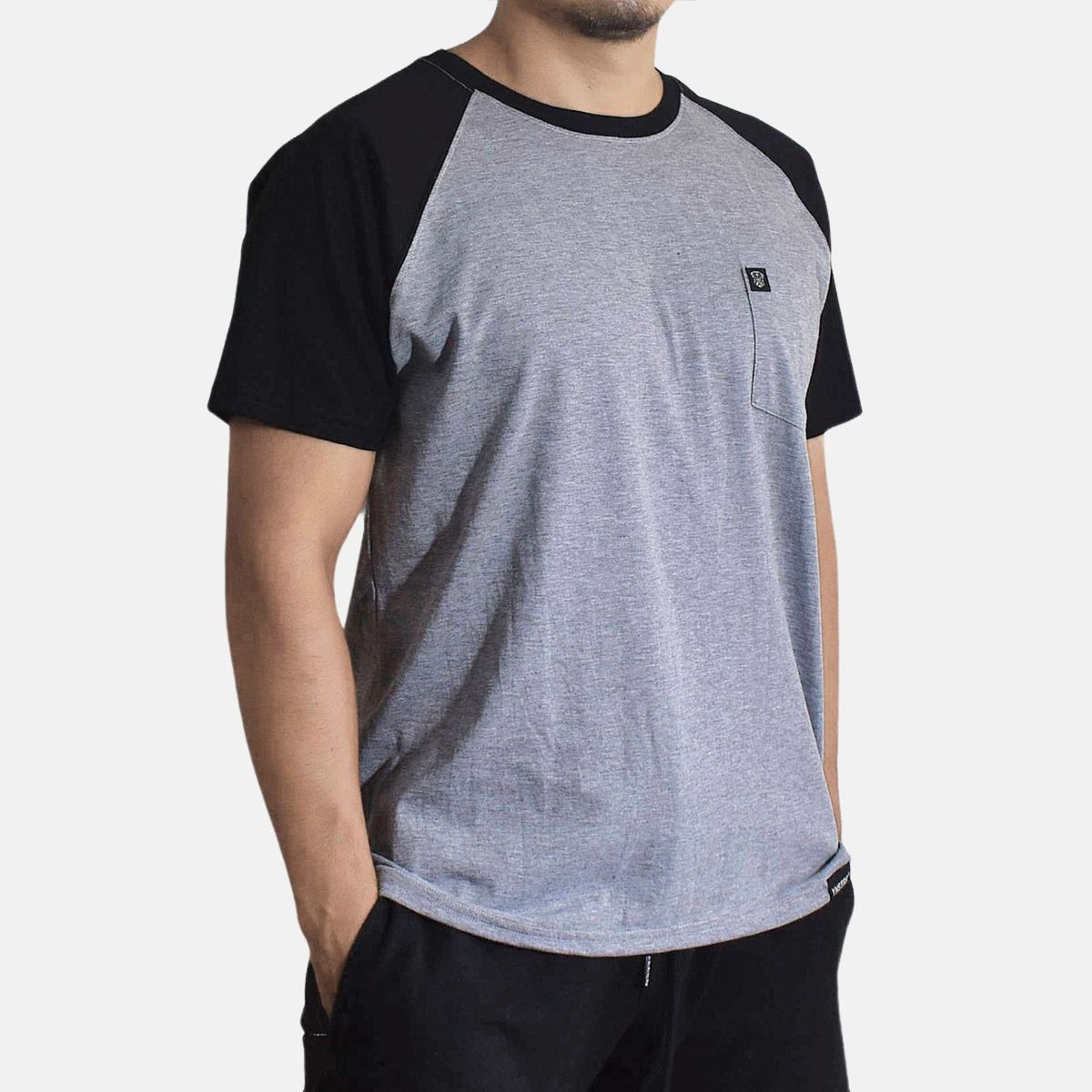 YONISTERS CLOTHING - Polo Ranglan de Algodón con Bolsillo Yonisters Clothing Melange