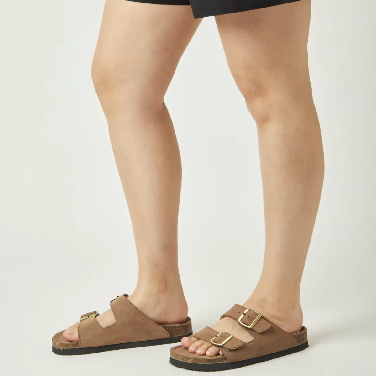 WHITE - Sandalia Honey de cuero color Café